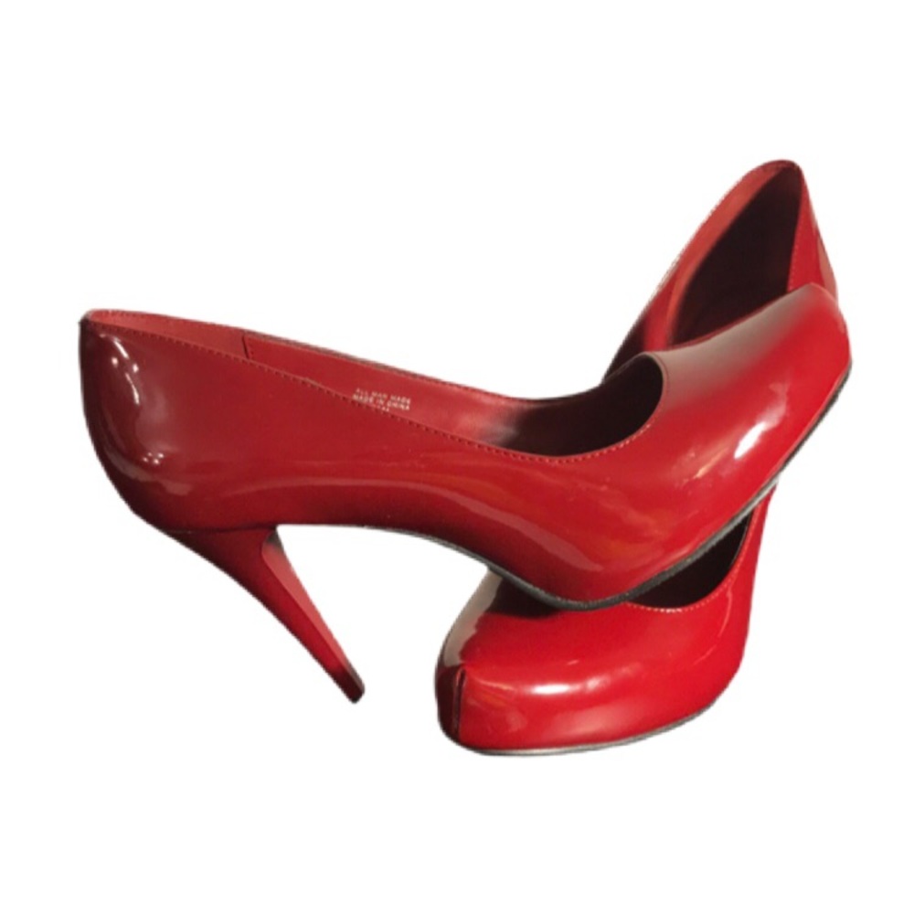 Type Z Heels - Picture 2 of 11